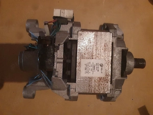 vand motoare masini spalat 