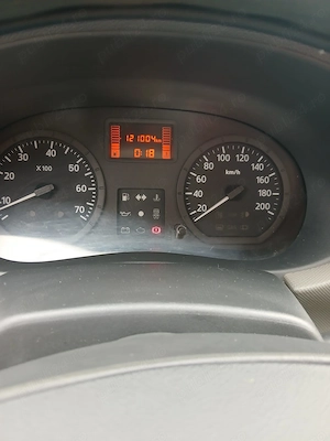 Dacia Logan 1.4 MPI 2010 121.000 KM  - imagine 8