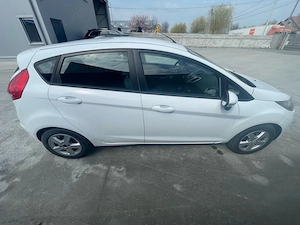 Ford Fiesta 2012 - imagine 3