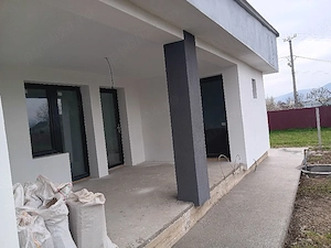Se vinde casă in Sighetu Marmației relații telefon    - imagine 7