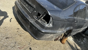 Dezmembrez BMW e46 318D - imagine 4