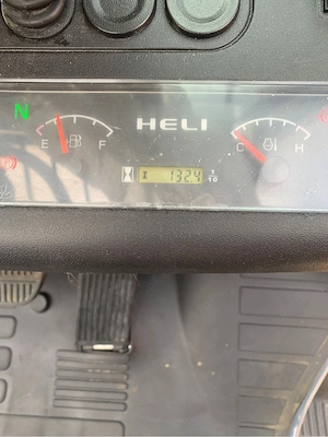 Vand stivuitor HELI CPCD35, diesel, capacitate de ridicare 3500 kg, an fabricatie 2021. - imagine 2