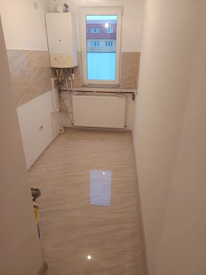 Vând apartament 2 camere navodari - imagine 2