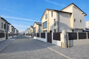 Casa..Vila cu 5 camere de vanzare.......Nord Bragadiru.....