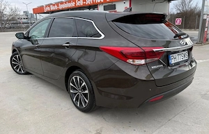 Hyundai i40 1.7 CRDI CW 7DCT ISG Supreme Pack+ - imagine 8