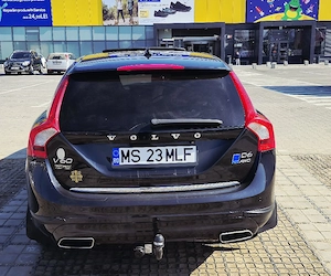 Volvo V60 D6 Plug-in-Hybrid  288 C.P. - imagine 5