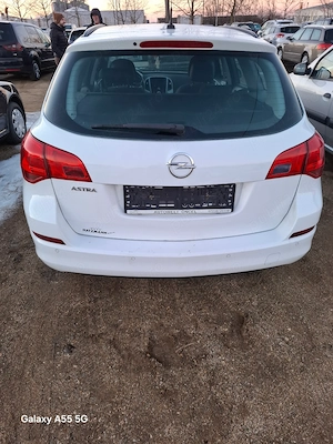 Opel Astra Opel Astra J an 2011, 1,7 D, Euro5,km 290000,din Austria,neinscrisa Ro - imagine 2