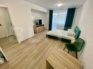 Garsoniera moderna, 39 mp, parcare, zona Eroilor - imagine 5