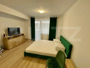 Garsoniera moderna, 39 mp, parcare, zona Eroilor - imagine 3