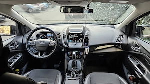 Ford Kuga 2018 4x4 impecabila, tinuta in garaj, masina de familie, intretinuta, roti iarna, revizii  - imagine 4