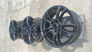 Vând Genți r 18 BMW  - imagine 4