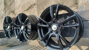 Vând Genți r 18 BMW  - imagine 2