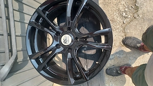 Vând Genți r 18 BMW 