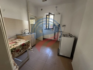 Casă p+1 formata din doua apartamente - imagine 5