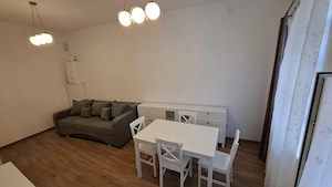 Inchiriez apartament o camera (prima inchiriere) - imagine 3