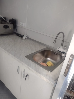 Rulota food truck gogoșerie de inchiriat ) vânzare. - imagine 3