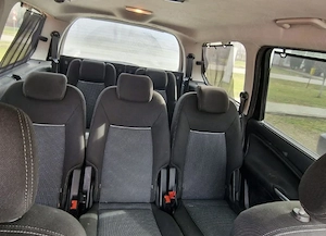   Vând Ford Galaxy 2014, proprietate personală, în stare foarte bună - imagine 3