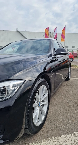 bmw seria 3 plugin hibrid 256cp - imagine 4