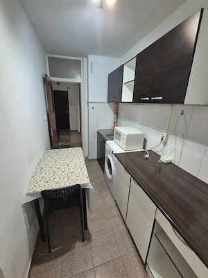 Lacul Tei inchiriere garsoniera parter cu boiler electric