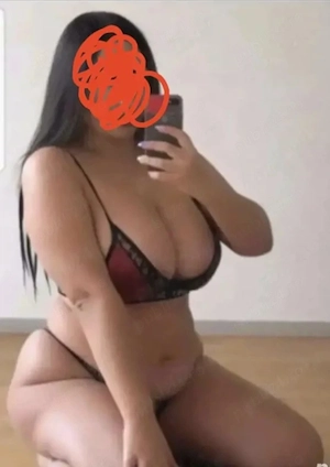 Bună mă numesc Casandra am 23 de ani nouă în orașul tău ofer servicii totale sună mă nu vrei regret 