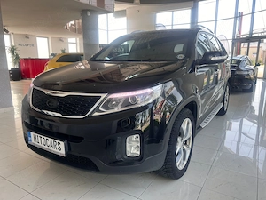 Kia Sorento AWD - imagine 3