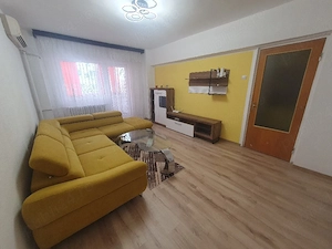 apartament 2 camere de închiriat 