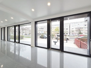 Spatiu comercial stradal renovat complet TOTUL NOU - imagine 4