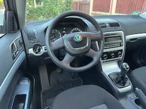 SKODA OCTAVIA 1.2 BENZINĂ  - imagine 9