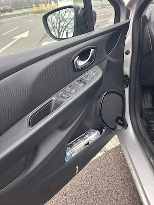 Renault clio autoutilitara - imagine 10