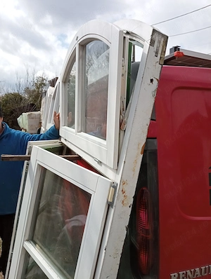 Ferestre boltite arcada lemn stratificat+geam termopan - imagine 2