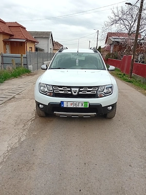 Dacia Duster 1.5 dci 110cp - imagine 5