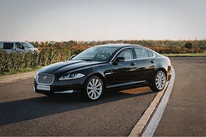 Jaguar XF Luxury  - imagine 2