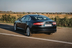 Jaguar XF Luxury  - imagine 3