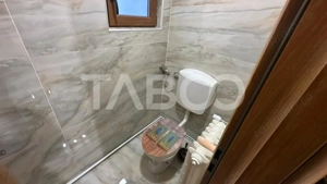 Casa cu acces auto cu 2 apartamente separate garaj  Piata Cluj Sibiu - imagine 15
