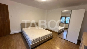 Casa cu acces auto cu 2 apartamente separate garaj  Piata Cluj Sibiu - imagine 5