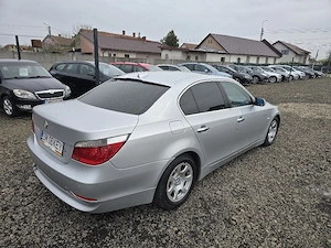 Bmw 520i limuzin benzin A - imagine 11