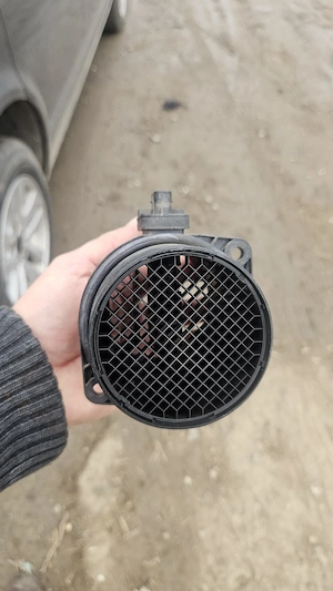 Vând debitmetru Bosch VW AG  - imagine 4