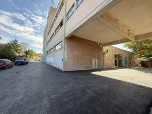 De inchiriat Hale/Spatii Comerciale /Spatii Productie/Zona Piata Mare - imagine 6
