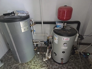 Vand pompa de caldura Samsung AE160CXYDGK EU