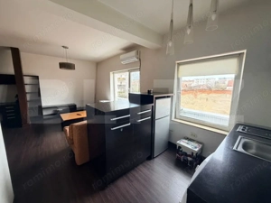 Apartament 2 camere, imobil tip vila, Titulescu - imagine 2