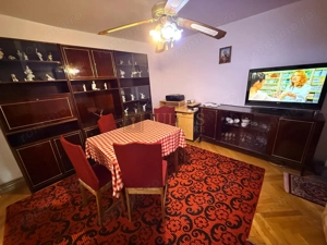 3 camere, situat in Complexul Studentesc, studenti, centrala proprie.