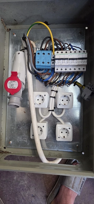 3 Tablouri Noi Electrice Echipate Cablu electric trifazic cupru 16x32,100 ml 7.500 lei