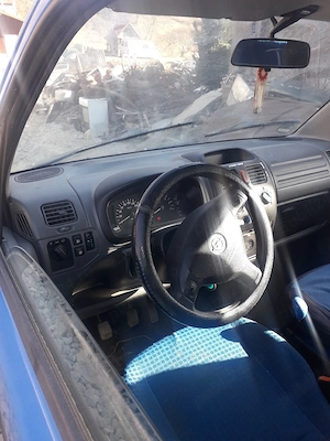 Opel Agila - imagine 2