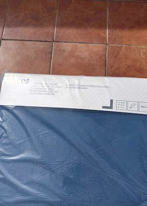 Vând saltea șezlong 