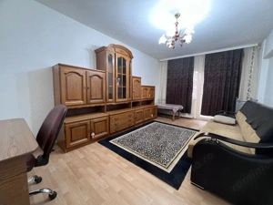 Apartament 2 camer, zona Liceul Auto
