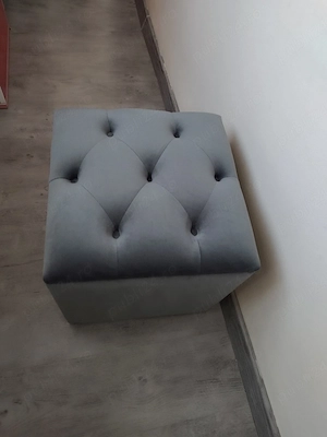 Vand taburet tapițat Chesterfield cu spatiu pentru depozitare 