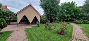 Casa cu 6 camere 5 bai si 960 mp teren de vanzare in zona centrala Sibiu - imagine 3