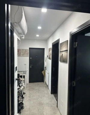 Apartament 3 camere decomandat, Modern, zona centrala str 9Mai  - imagine 4