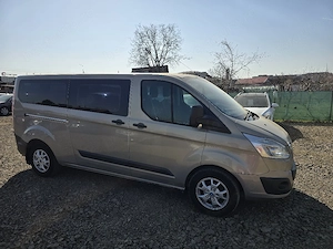 Ford Custom 7+1 2.2d 