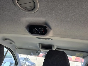 Ford Custom 7+1 2.2d  - imagine 7